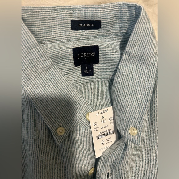 JCREW Men's Light Blue/Green Botton Down Shirt - Picture 4 of 6